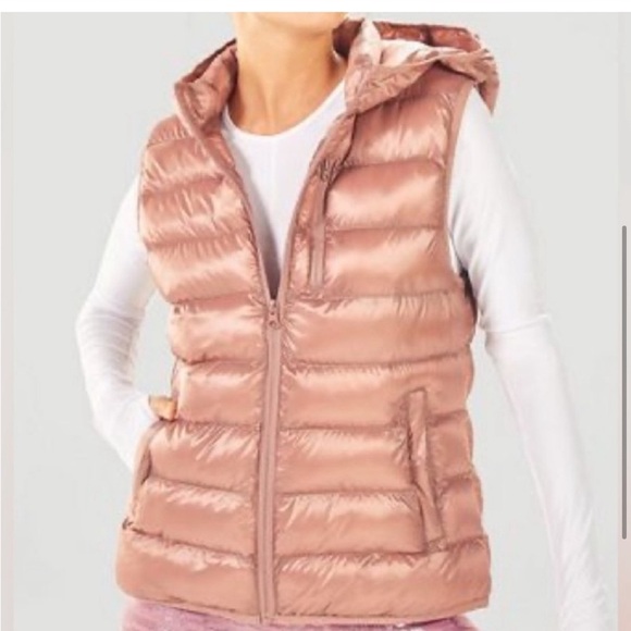 Fabletics Quest Packable Puffer Vest Size Small - Picture 2 of 4